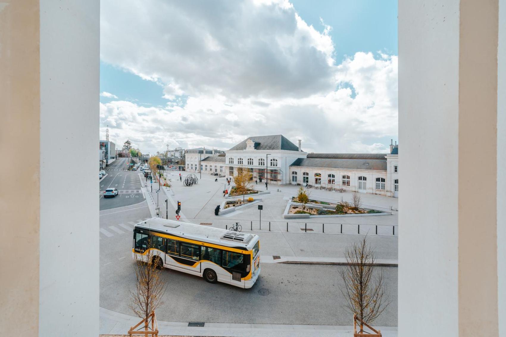 Beelodge Hotel Blois Centre Exterior foto